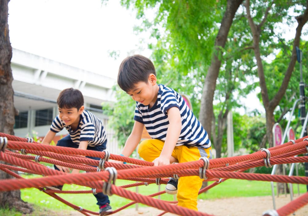 Respons Cepat dan Adaptasi Strategis dalam Game Kompetitif